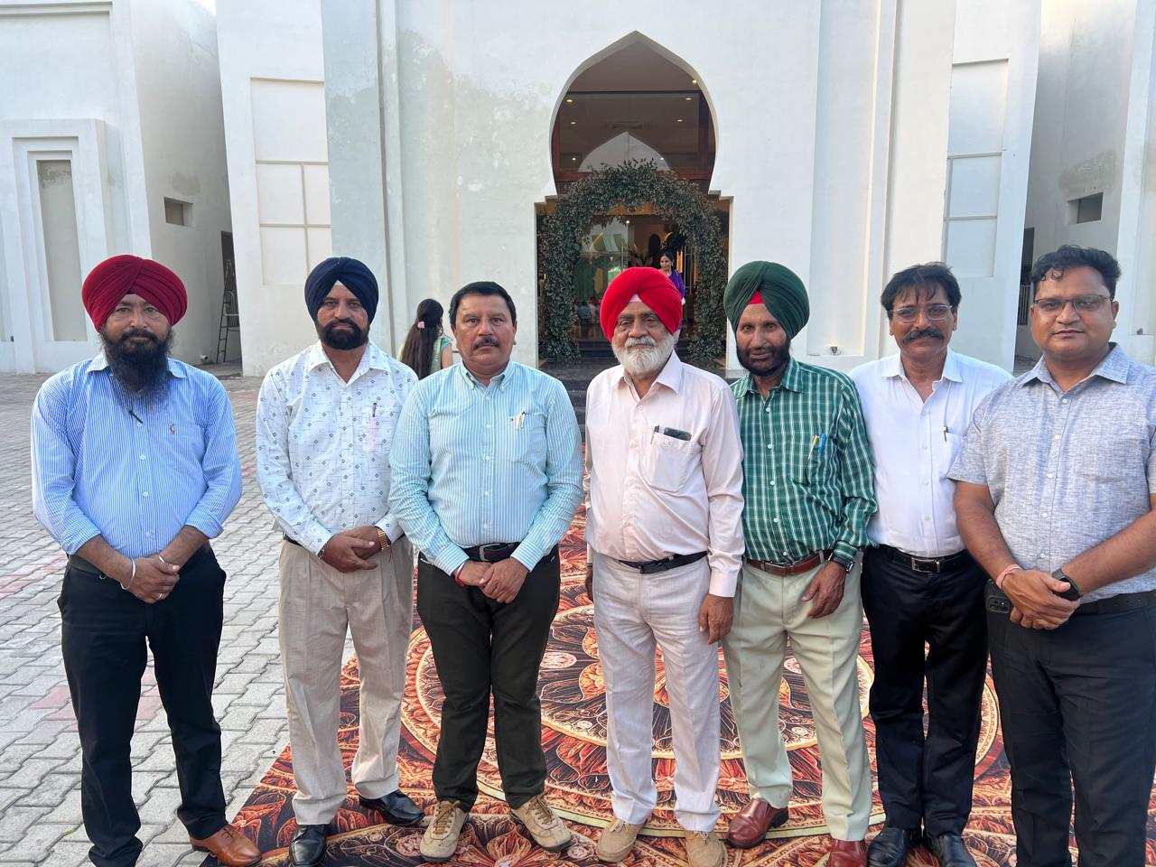 Public Welfare Service Society Regt. an important meeting was held